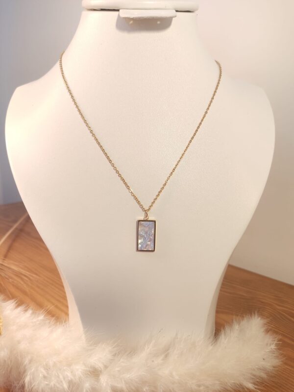 collier nacré ( rectangle)